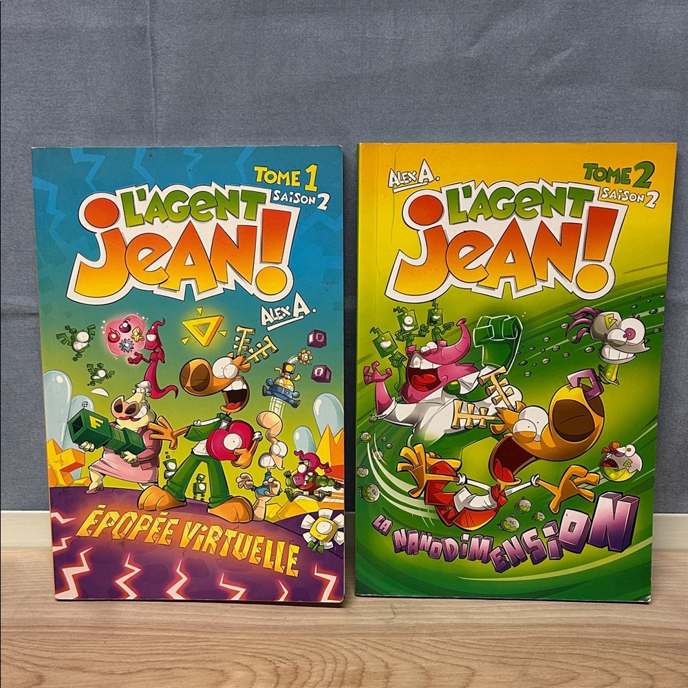L'Agent Jean! Comic Book Set of 2 French version season 2 tome 1-2 , 2016